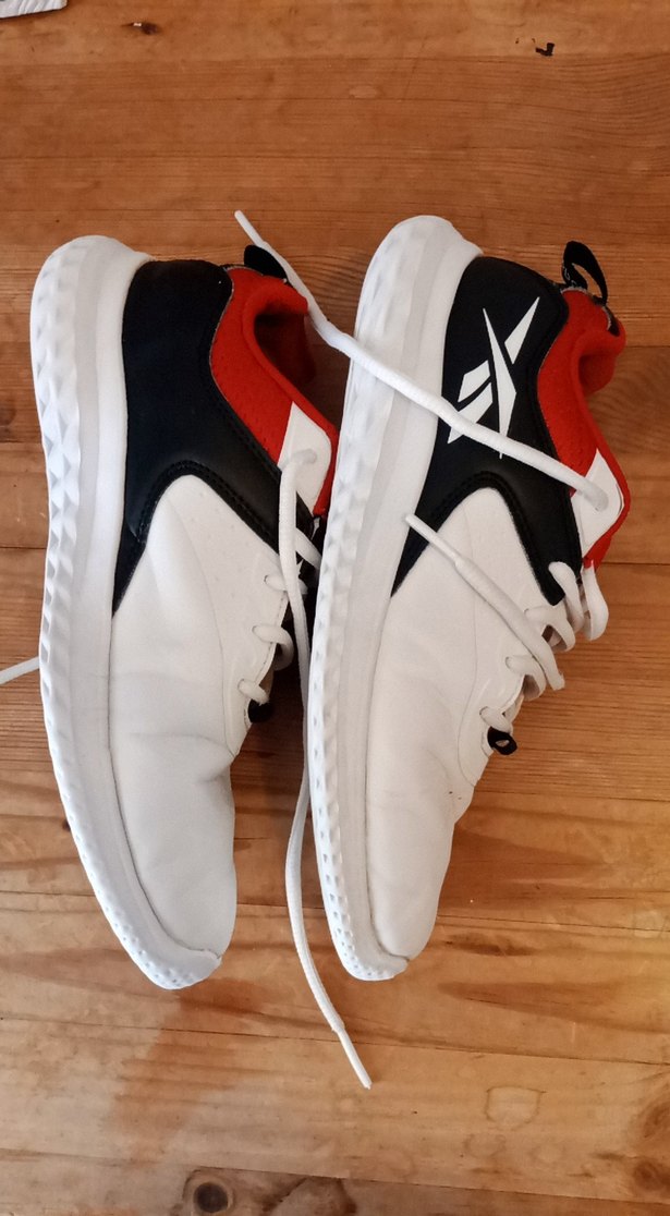 Reebok Beyaz Spor Ayakkabı 35 numara — görsel 4/4