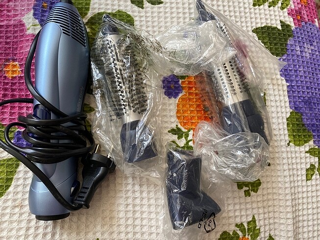 Saç kurutma aynı zamanda şekillendirme - Görsel 3