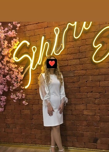 Beyaz elbise 