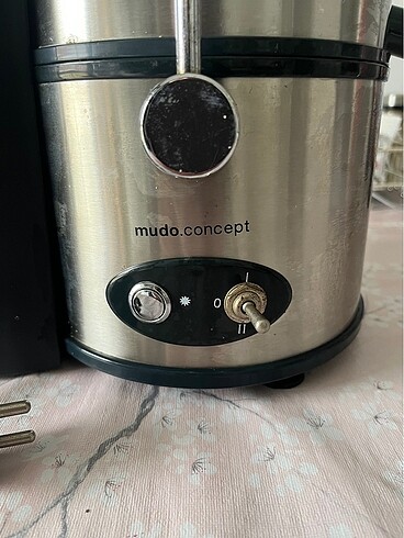 Beden Renk Katı Meyve Sıkacağı Mudo Concept
