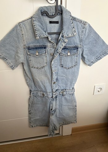 Düğmeli Kısa Kollu Denim Tulum - Görsel 4