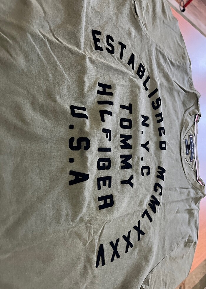 Orjinal tommy Tshirt - Görsel 4