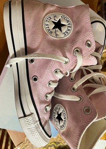 Converse 37