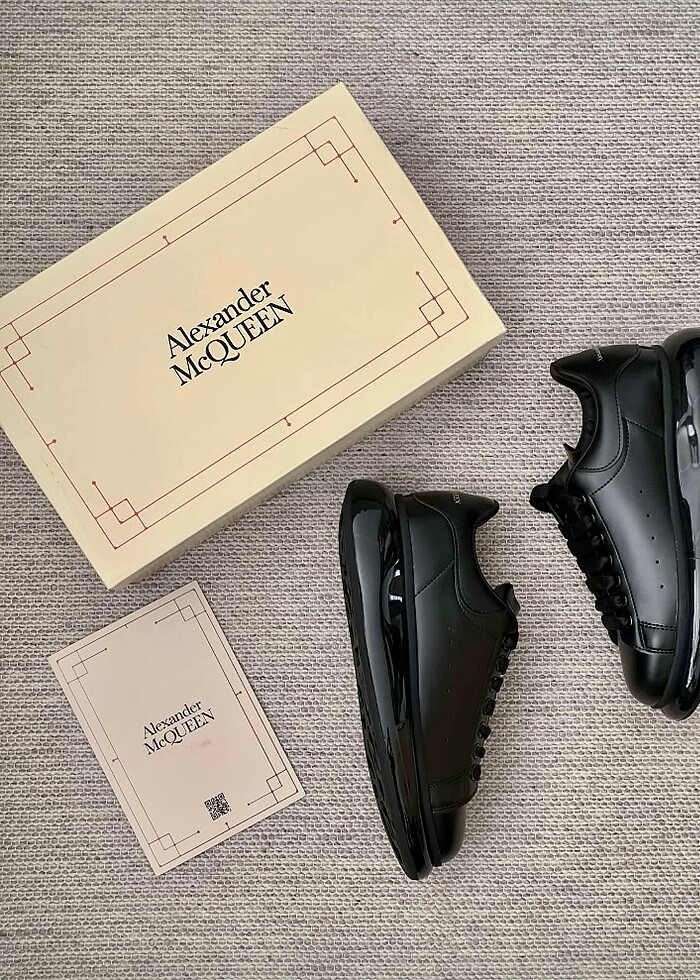 ALEXANDER MCQUEEN - Görsel 3