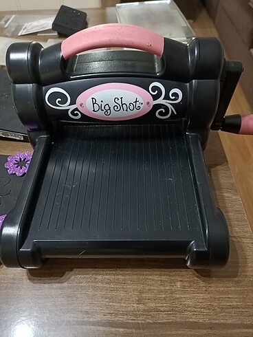Sizzix Big Shot Kesim ve Kabartma Makinası