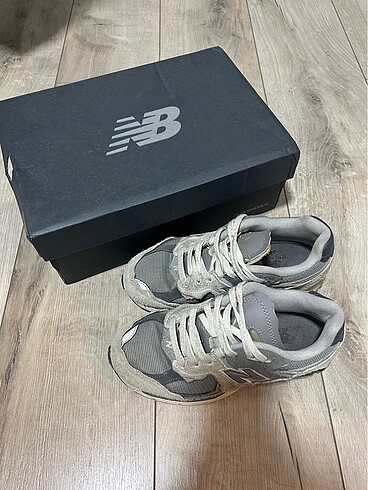 37 Beden gri Renk NEW BALANCE 2002R rain cloud