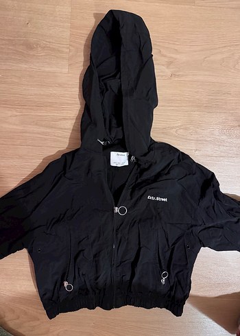 Bershka  Siyah Kısa Kapüşonlu Kadın Ceket - Görsel 2