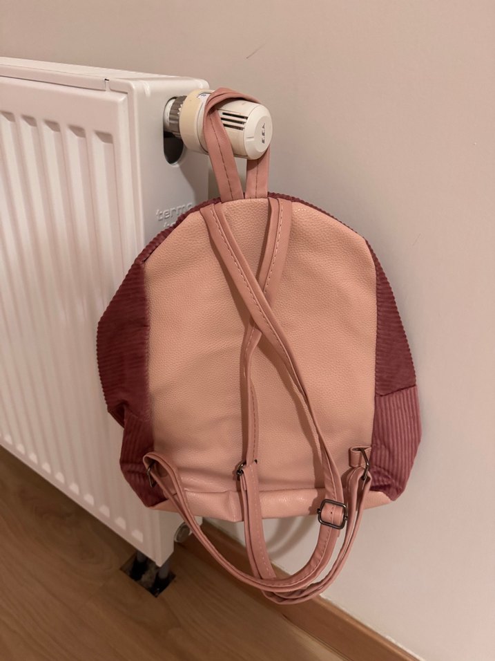 Pembe  Kadın Sırt Çantası - Görsel 2