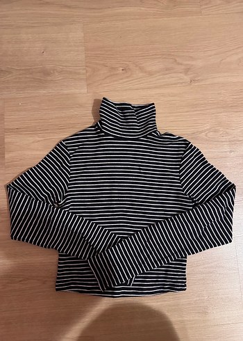 Siyah Çizgili Balıkçı Yaka Triko - Görsel 2