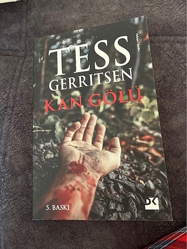 Kan Gölü -Tess gerritsen