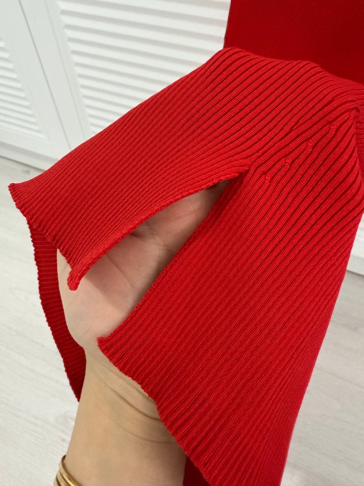 Kırmızı V Yaka İnce Askılı Midi Elbise - Görsel 3