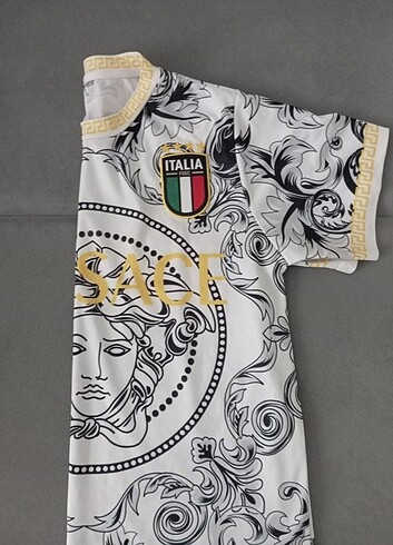 Versace İtalya forma