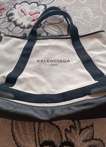 Balenciaga Paris 