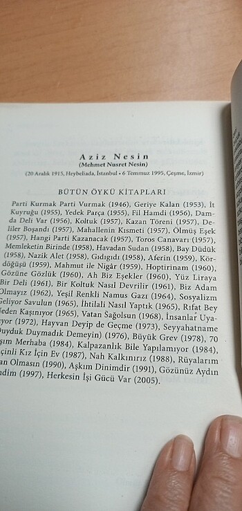  Beden Renk Aziz Nesin kitabi