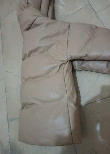 Bej Kapüşonlu Deri Kadın Kışlık mont - Görsel 5