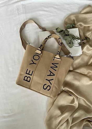 Zara Slogan kumaş çanta 