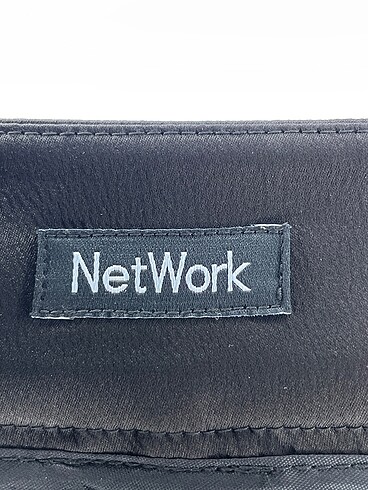 36 Beden siyah Renk Network Düz Kesim %70 İndirimli.