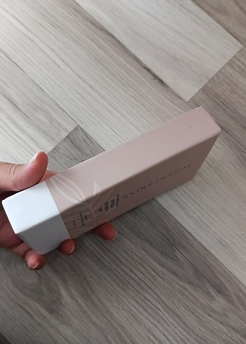 Skin Sensual SPF 50+ Açık Ton BB Krem - Görsel 3