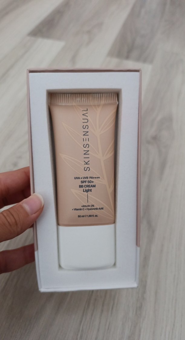 Skin Sensual SPF 50+ Açık Ton BB Krem - Görsel 2