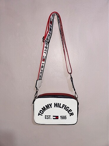Tommy Hilfiger Çanta