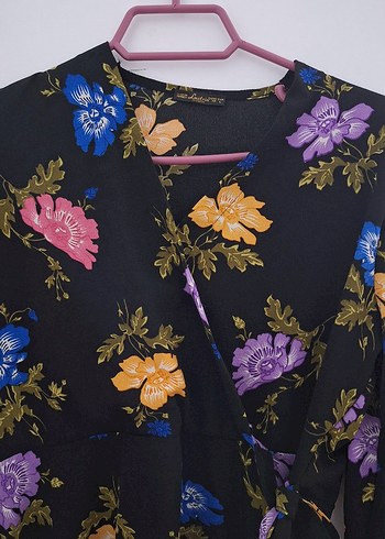 Çiçek Desenli Bohem Kadın Bluz - Görsel 2