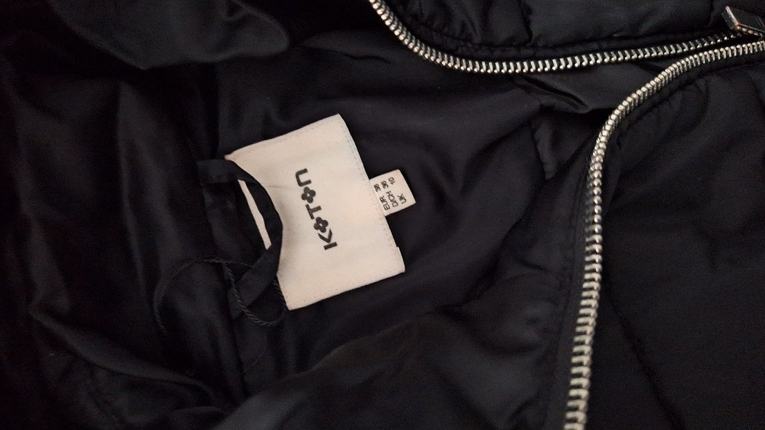 Kürk Detaylı Siyah Kadın Kışlık Mont - Görsel 3