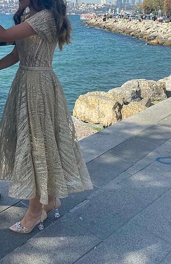 m Beden altın Renk Simli abiye elbise