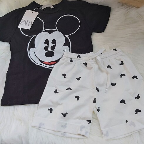 Zara mickey