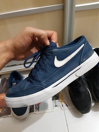 43-44 numara orijinal Nike ayakkabı