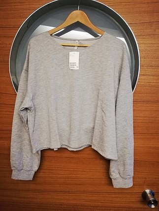 H&m hic giyilmemis sweatshirt 