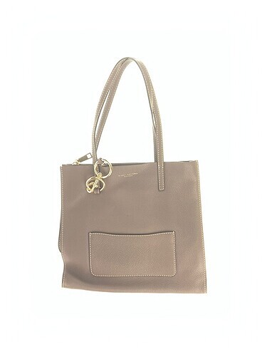 Marc Jacobs Çapraz Çanta %70 İndirimli.