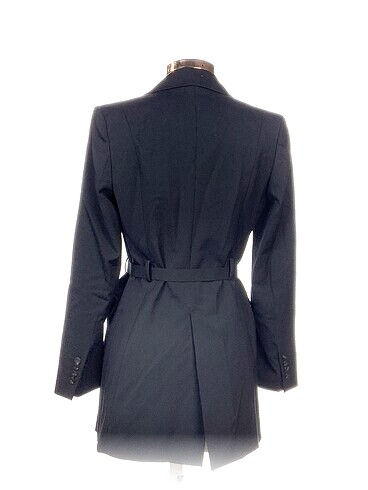 38 Beden Massimo Dutti Blazer %70 İndirimli.