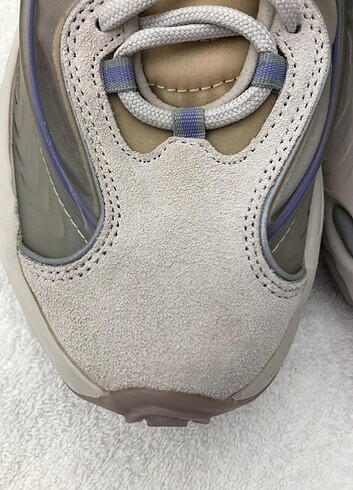 42 Beden Adidas Oznova Erkek Gri Spor Ayakkabı Sneaker 42 beden kullanılm