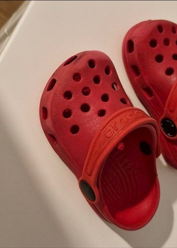 21 Beden Crocs kırmızı 21 numara