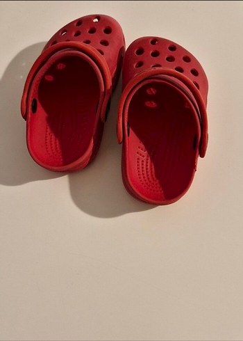 Crocs kırmızı 21 numara