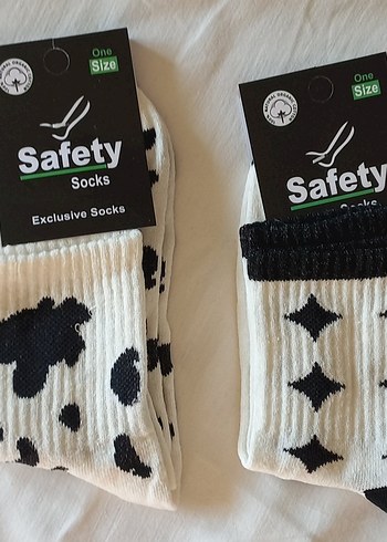 Nakışlı Kolej Çorapları, Beyaz ve Siyah, Tek Beden - Görsel 2