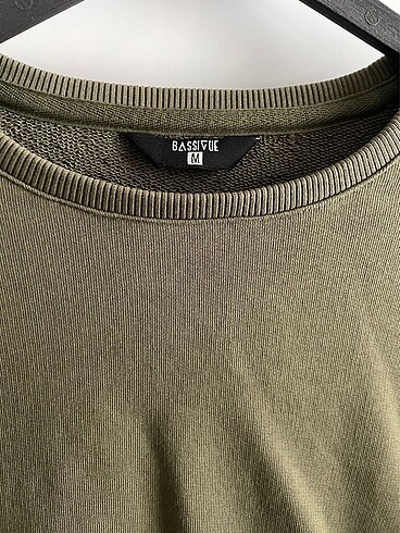 Urban Outfitters Kolu fermuar detaylı crop sweatshirt