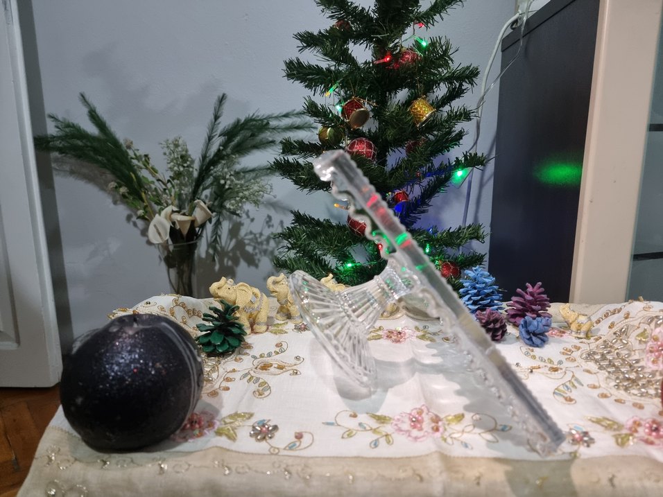 Renkli Nakışlı Cam Tabak - Görsel 3