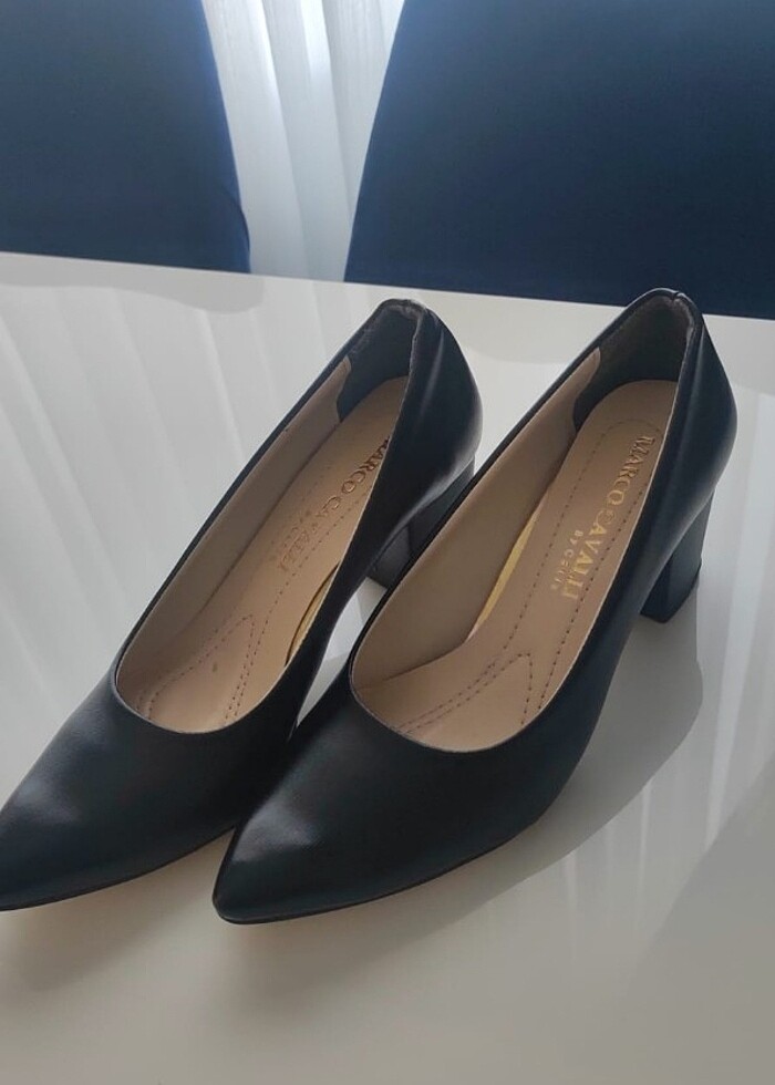 Topuklu ayakkabı - Görsel 4