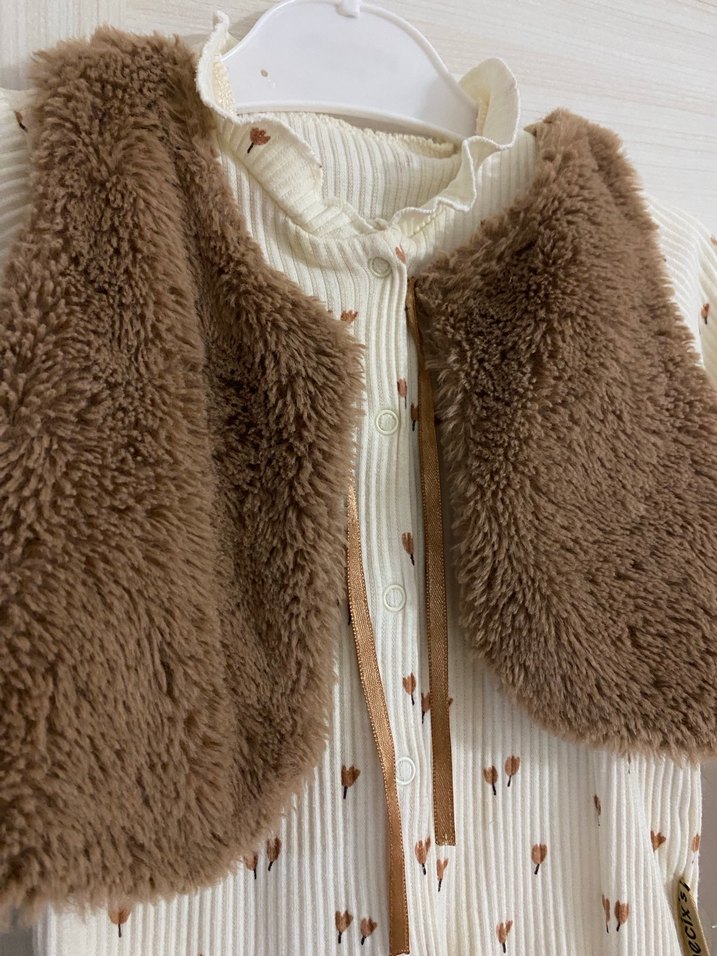 Kahverengi Kürklü Bebek Kız Tulumu - Görsel 3