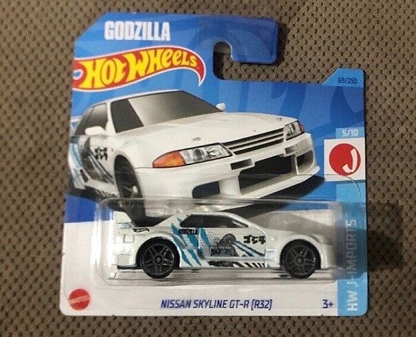 HOTWHEELS NISSAN SKYLINE GT-R (R32)