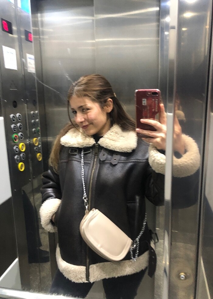 Stradivarius suni deri kürklü mont - Görsel 2