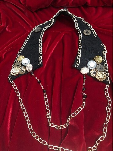 Accessorize Yells yaka kolye