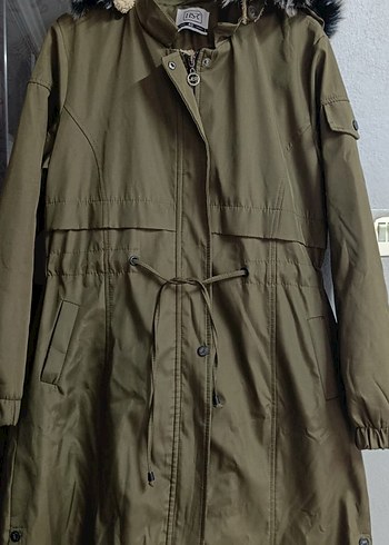 Kürk Detaylı Midi Bej Kadın Mont - Görsel 2