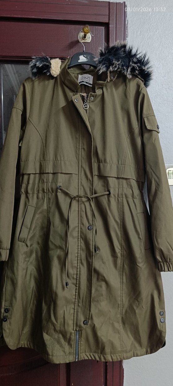 Kürk Detaylı Midi Bej Kadın Mont - Görsel 2