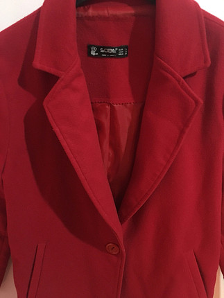 H&M Butik ürünü kırmızı kaban