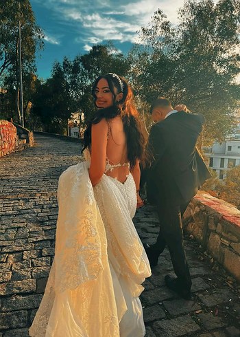 Sırt dekolteli uzun kuyruklu muhteşem balık gelinlik - Görsel 2