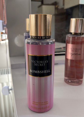 Victoria's Secret Kadın Parfüm Seti 3'lü - Görsel 4