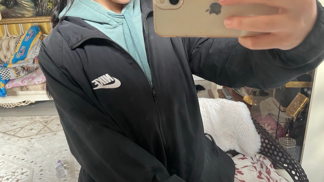 Nike Siyah Fermuarlı ceket - Görsel 3