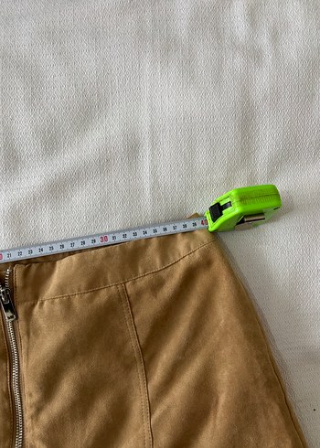 Bej Süet Fermuarlı Mini Etek - Görsel 3